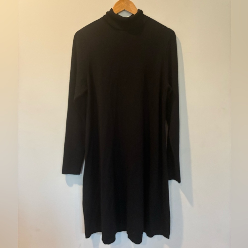 Apt. 9 Classic Black Long Sleeve sweater Dress